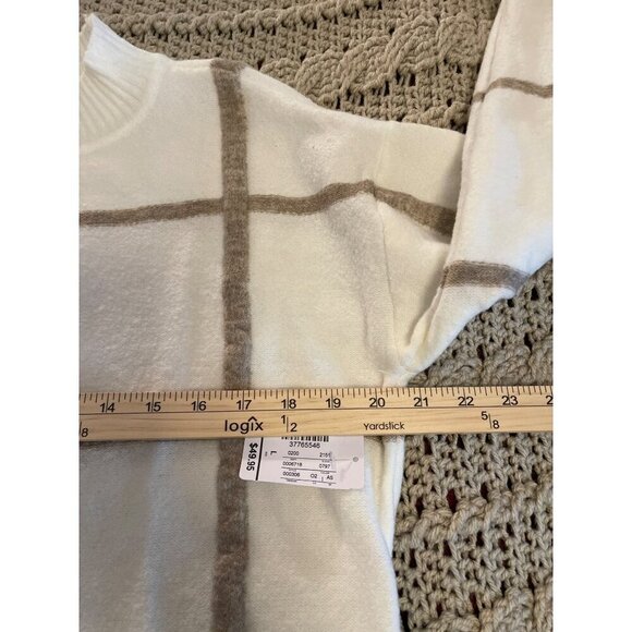 Womens Peyton Primrose Large Acrylic Blend Sweater With Taupe 3D  Plaid Pattern - Picture 7 of 16